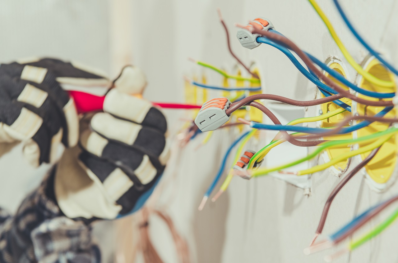 Electrical panel replacements in Urbandale IA