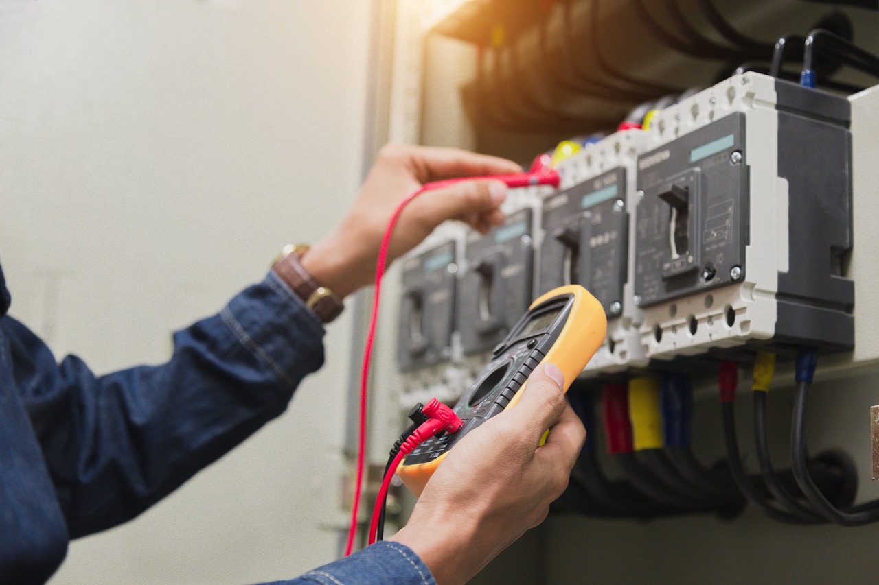 Electrical repair in Des Moines IA