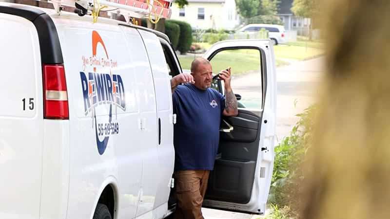 Dm Emergency Des Moines 24/7 Electrician: Emergency Electrical Services - Rewired Iowa